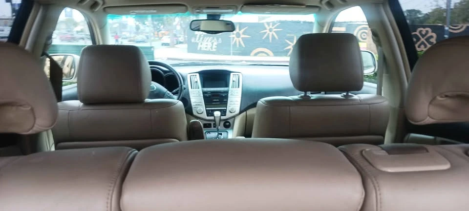 2006 Lexus RX 2nd Gen - Image 15 of 20
