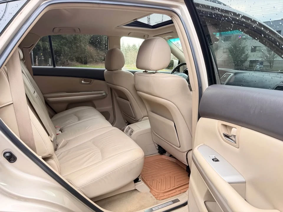 2006 Lexus RX 2nd Gen - Image 6 of 12
