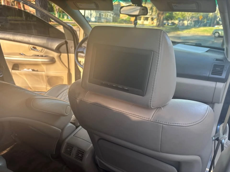 2006 Lexus RX 2nd Gen - Image 6 of 8