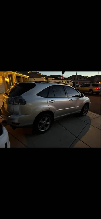 2006 Lexus RX 2nd Gen - Image 5 of 8