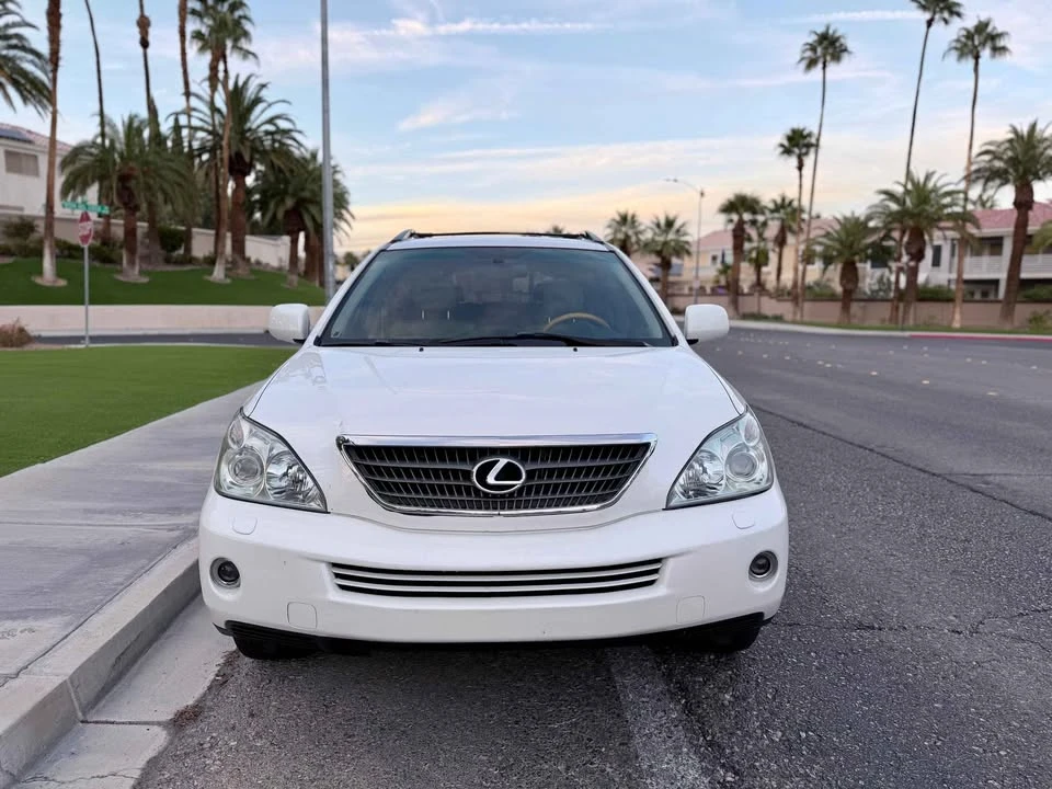 2006 Lexus RX 2nd Gen - Image 2 of 19