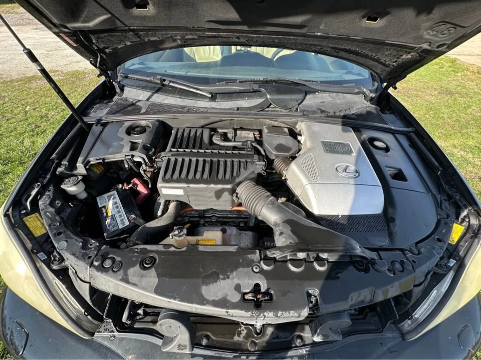 2006 Lexus RX 2nd Gen - Image 2 of 8