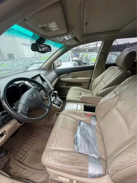 2006 Lexus RX 2nd Gen - Image 6 of 8