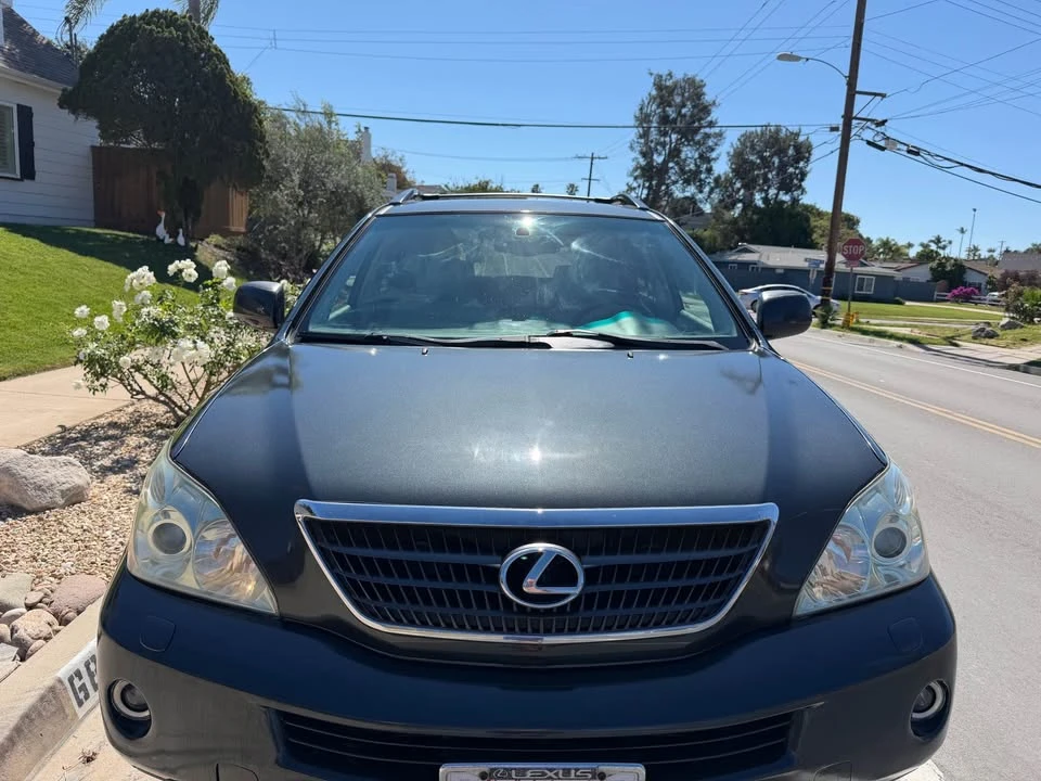 2006 Lexus RX 2nd Gen - Image 2 of 13