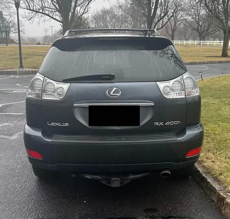 2006 Lexus RX 2nd Gen - Image 2 of 10