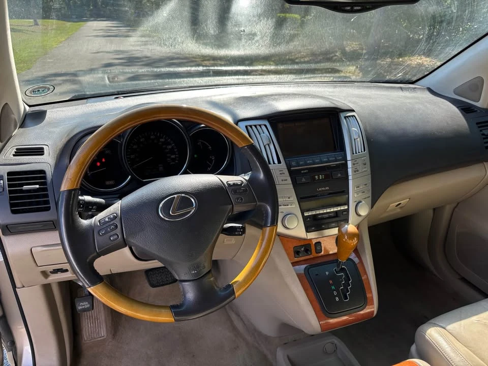 2006 Lexus RX 2nd Gen - Image 14 of 16