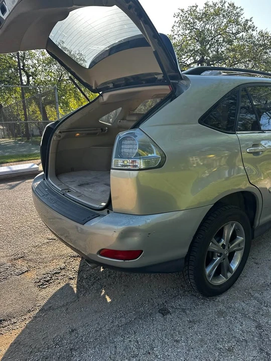 2006 Lexus RX 2nd Gen - Image 12 of 13