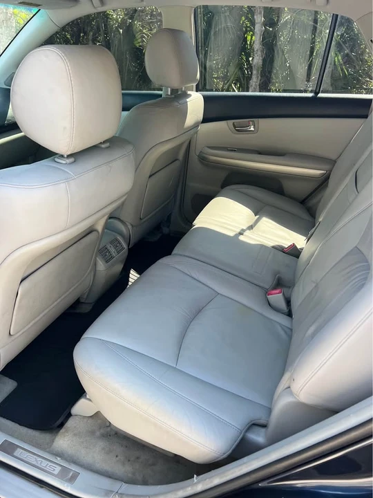 2006 Lexus RX 2nd Gen - Image 9 of 10