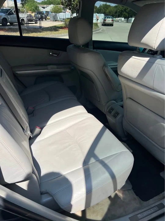 2006 Lexus RX 2nd Gen - Image 8 of 10