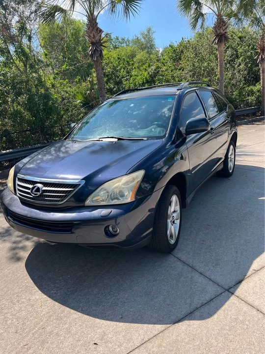 2006 Lexus RX 2nd Gen - Image 2 of 10