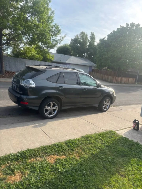 2006 Lexus RX 2nd Gen - Image 6 of 8