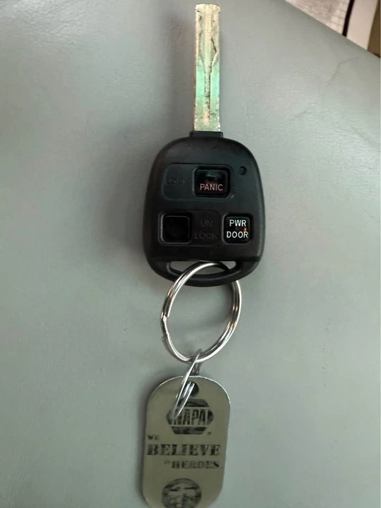 2006 Lexus RX 2nd Gen - Image 17 of 17