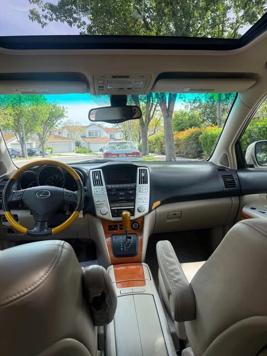 2006 Lexus RX 2nd Gen - Image 14 of 21