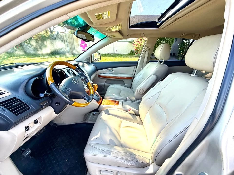 2006 Lexus RX 2nd Gen - Image 7 of 12