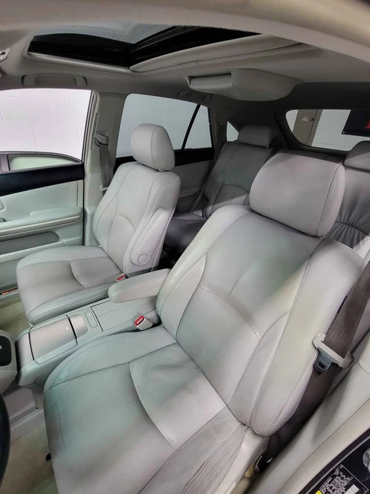 2006 Lexus RX 2nd Gen - Image 9 of 12