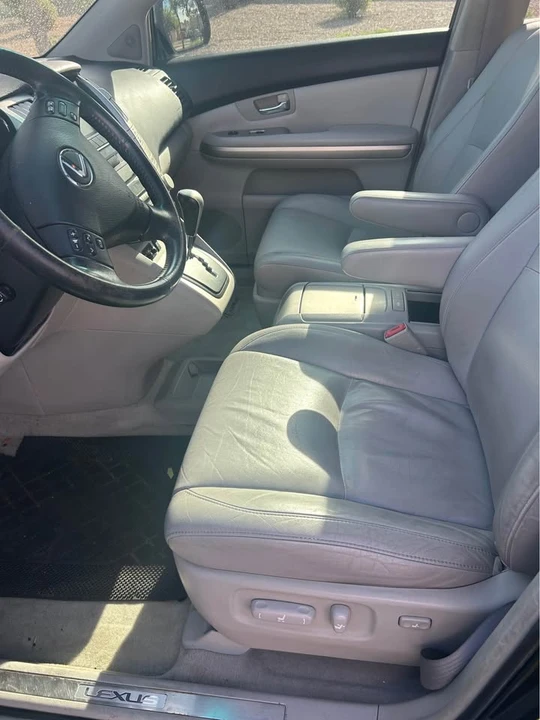 2006 Lexus RX 2nd Gen - Image 6 of 7