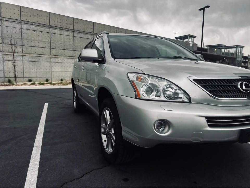 2006 Lexus RX 2nd Gen - Image 3 of 11