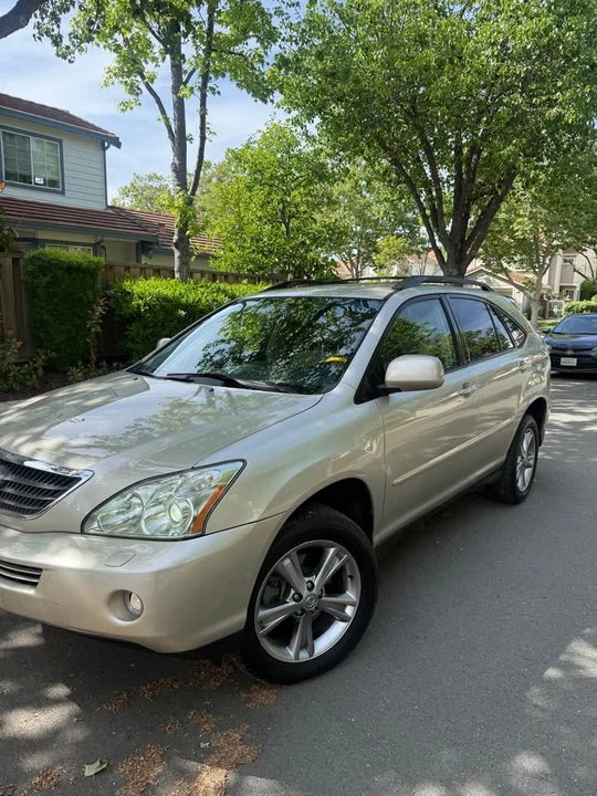 2006 Lexus RX 2nd Gen - Image 3 of 21