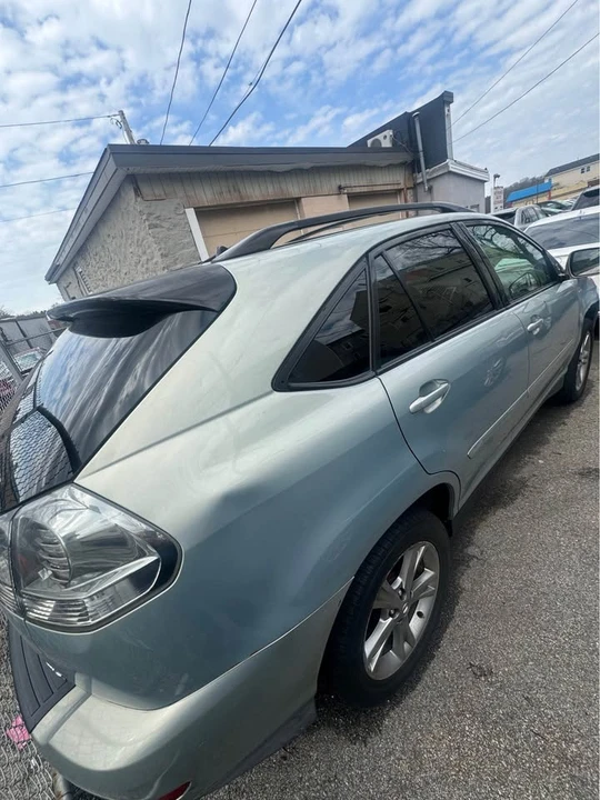 2006 Lexus RX 2nd Gen - Image 4 of 8