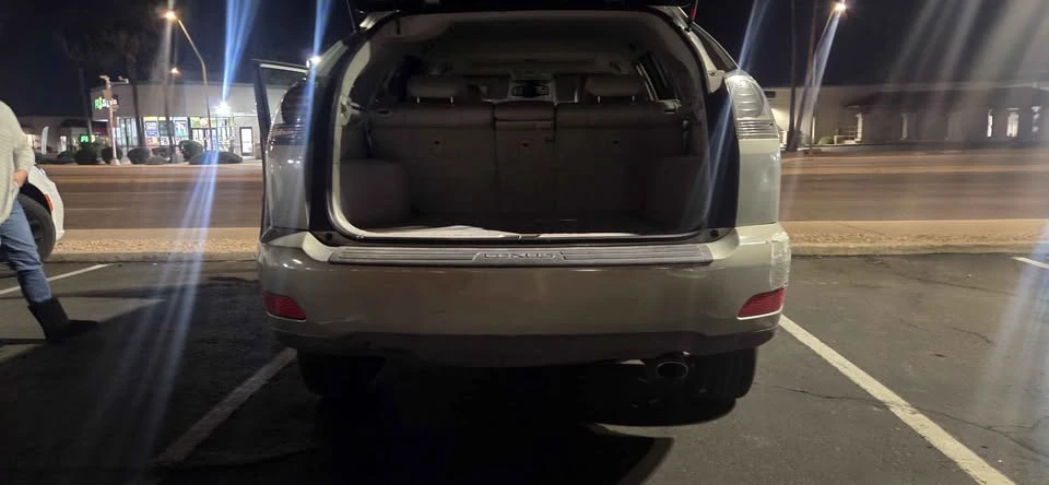2006 Lexus RX 2nd Gen - Image 9 of 15