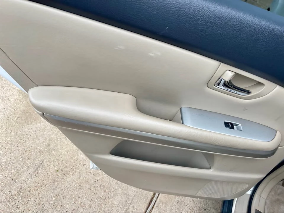 2006 Lexus RX 2nd Gen - Image 12 of 12