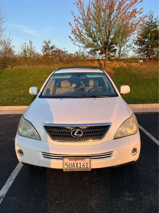 2006 Lexus RX 2nd Gen - Image 3 of 10