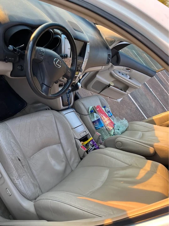 2006 Lexus RX 2nd Gen - Image 9 of 10