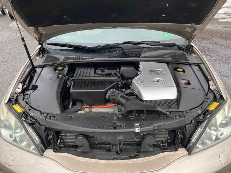 2006 Lexus RX 2nd Gen - Image 16 of 17