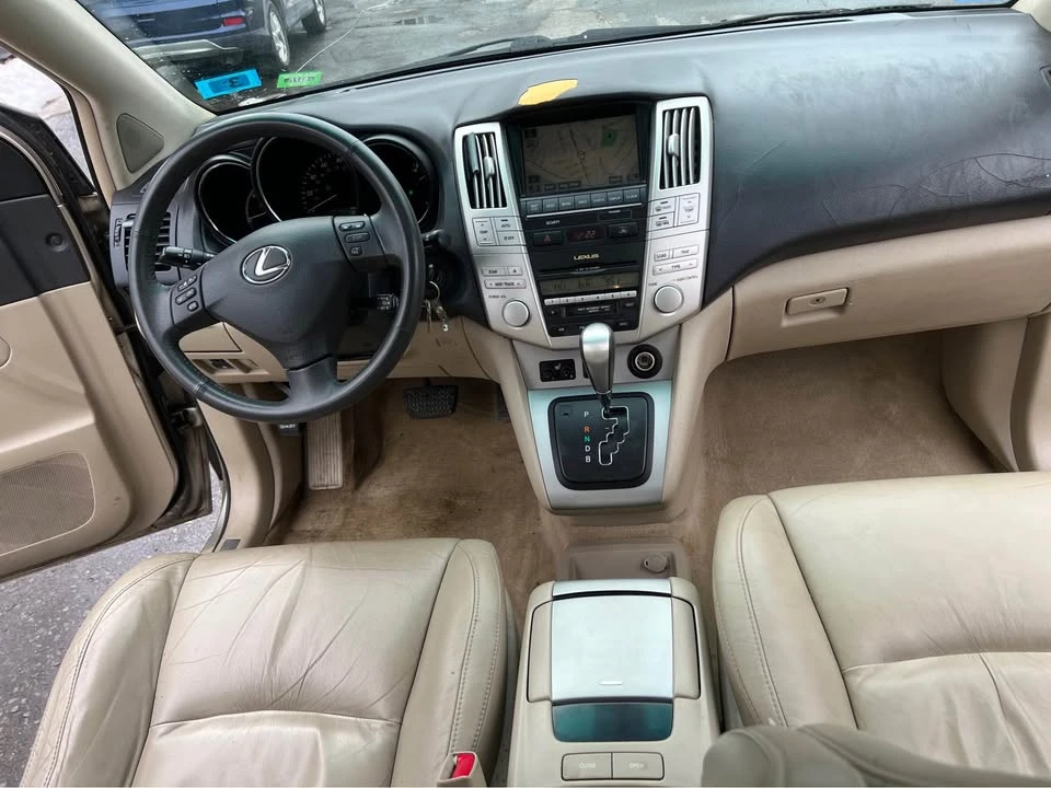 2006 Lexus RX 2nd Gen - Image 4 of 17