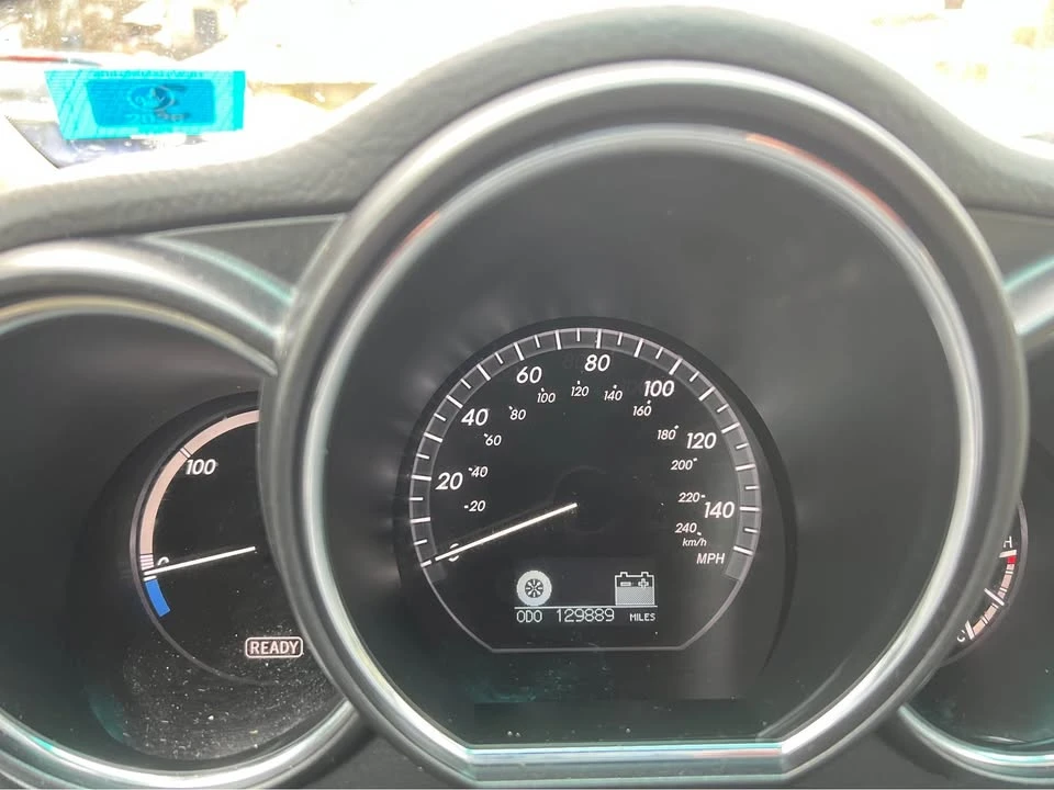 2006 Lexus RX 2nd Gen - Image 11 of 17