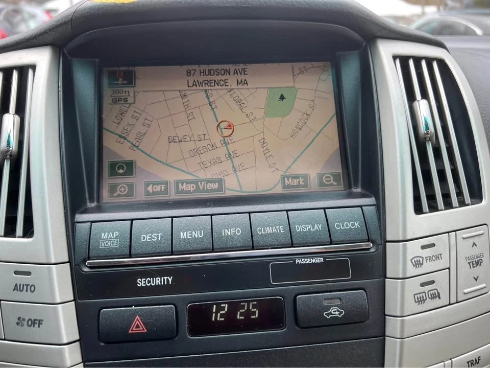 2006 Lexus RX 2nd Gen - Image 7 of 17