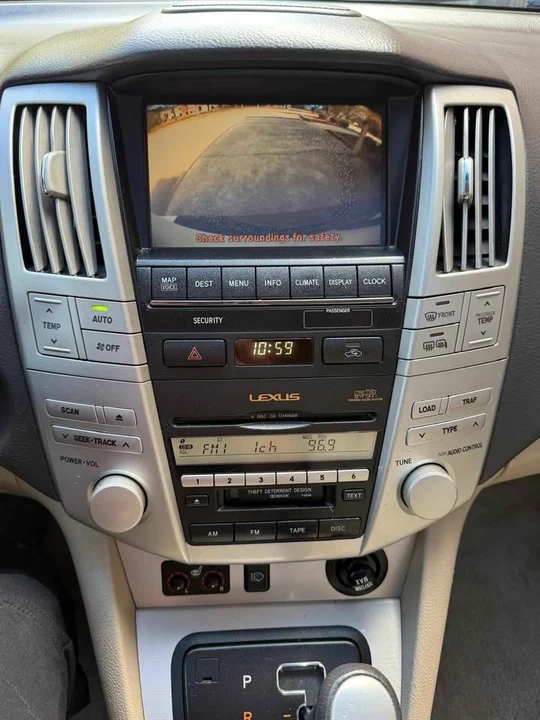 2006 Lexus RX 2nd Gen - Image 19 of 20