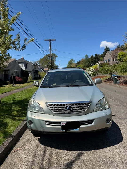 2006 Lexus RX 2nd Gen - Image 2 of 11
