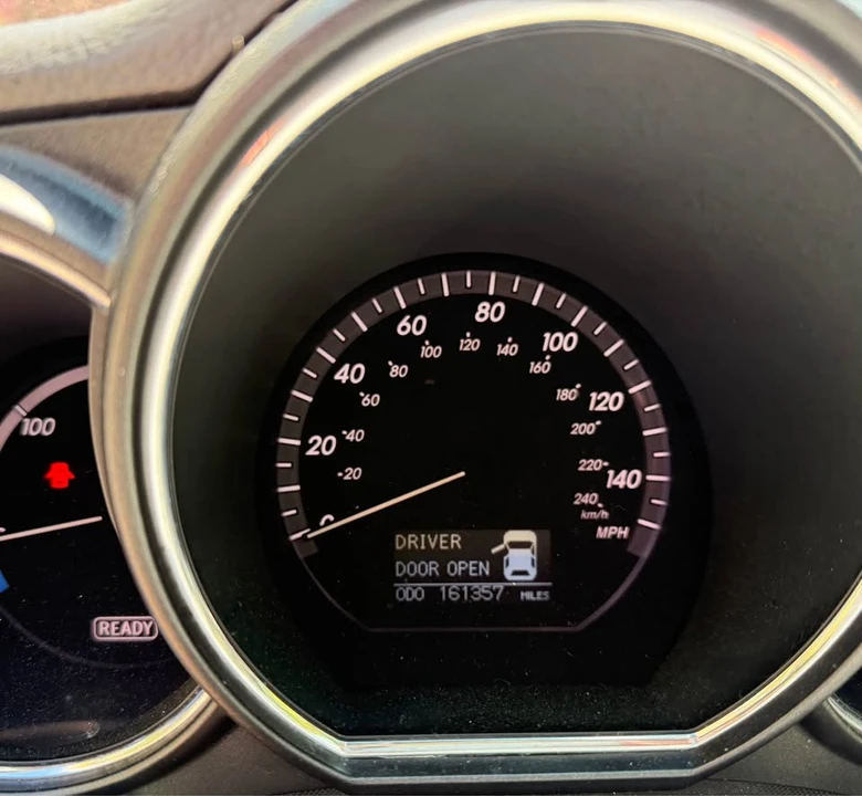 2006 Lexus RX 2nd Gen - Image 8 of 11