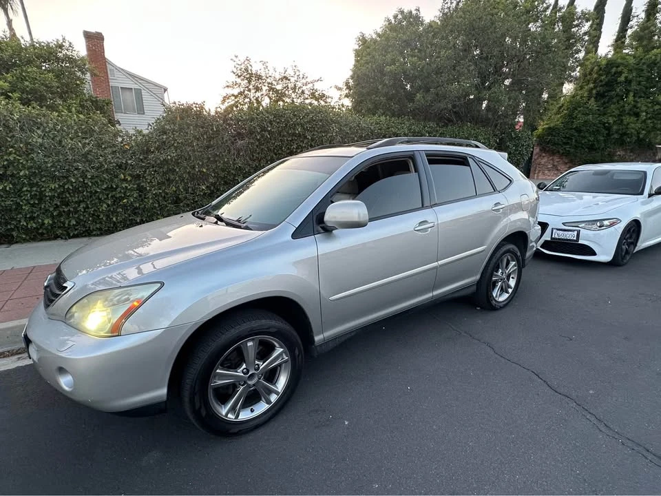 2006 Lexus RX 2nd Gen - Image 3 of 14