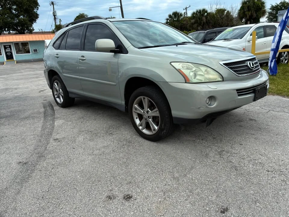 2006 Lexus RX 2nd Gen - Image 2 of 5
