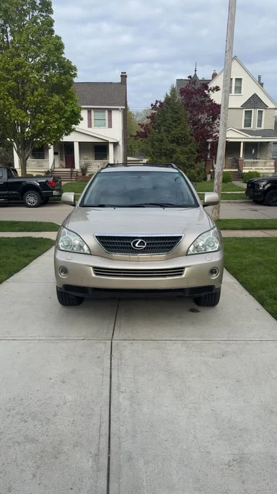 2006 Lexus RX 2nd Gen - Image 2 of 17
