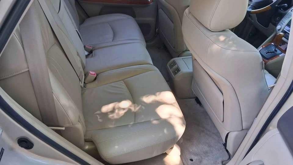 2006 Lexus RX 2nd Gen - Image 6 of 10