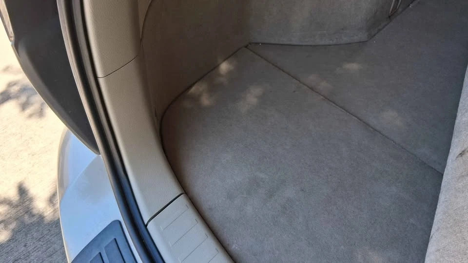 2006 Lexus RX 2nd Gen - Image 7 of 10