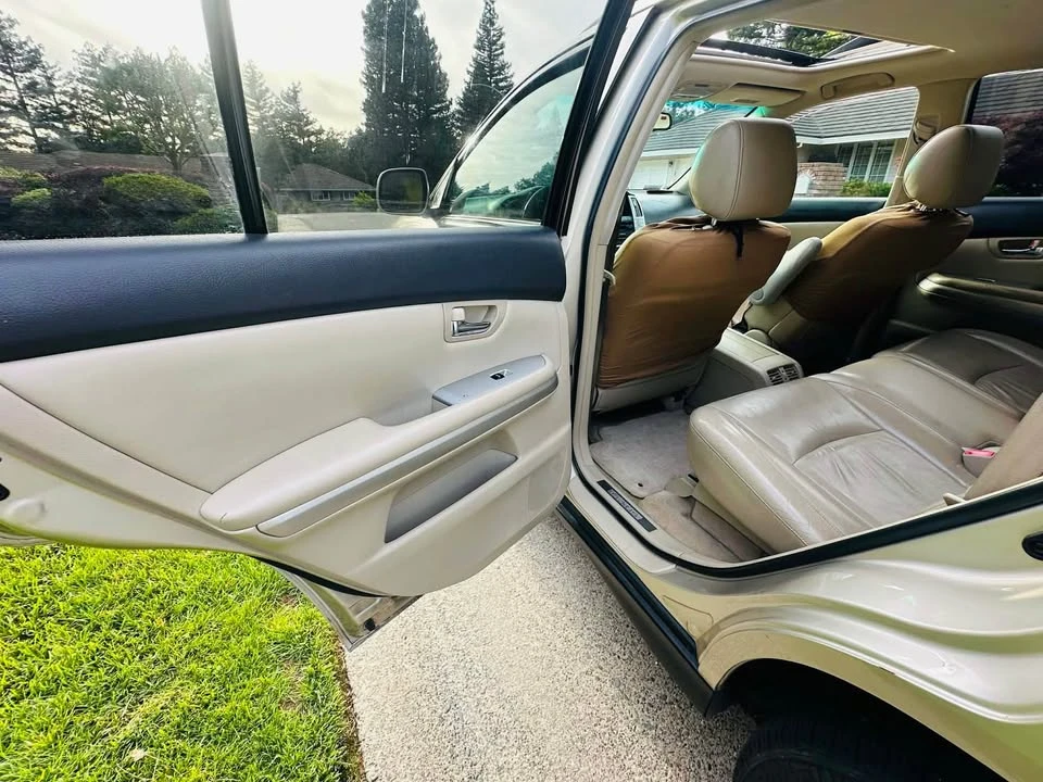 2006 Lexus RX 2nd Gen - Image 14 of 15