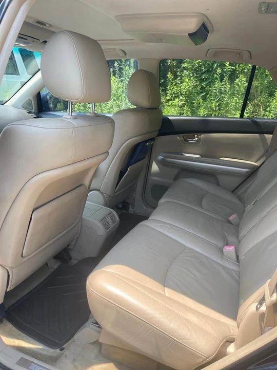 2006 Lexus RX 2nd Gen - Image 5 of 11