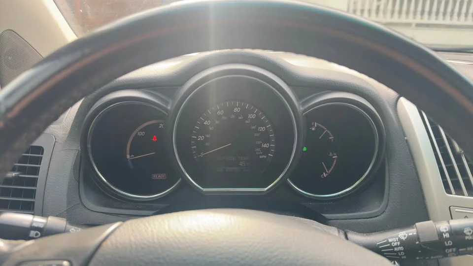 2006 Lexus RX 2nd Gen - Image 11 of 17