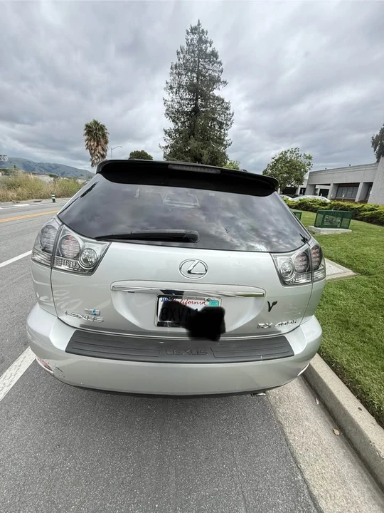 2006 Lexus RX 2nd Gen - Image 2 of 20