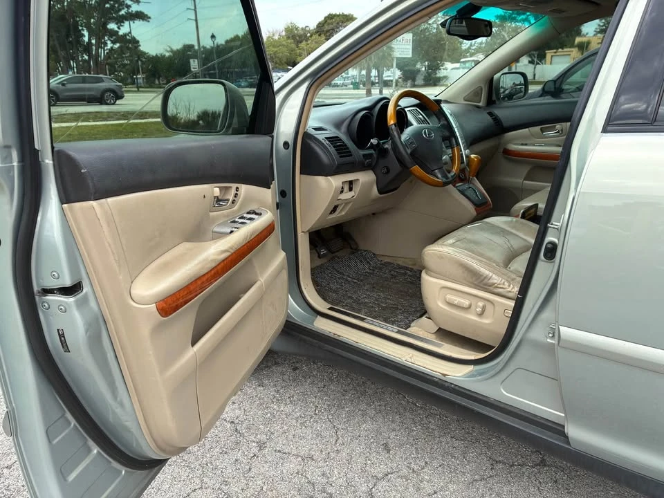 2006 Lexus RX 2nd Gen - Image 3 of 5