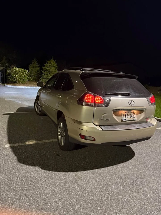 2006 Lexus RX 2nd Gen - Image 4 of 5
