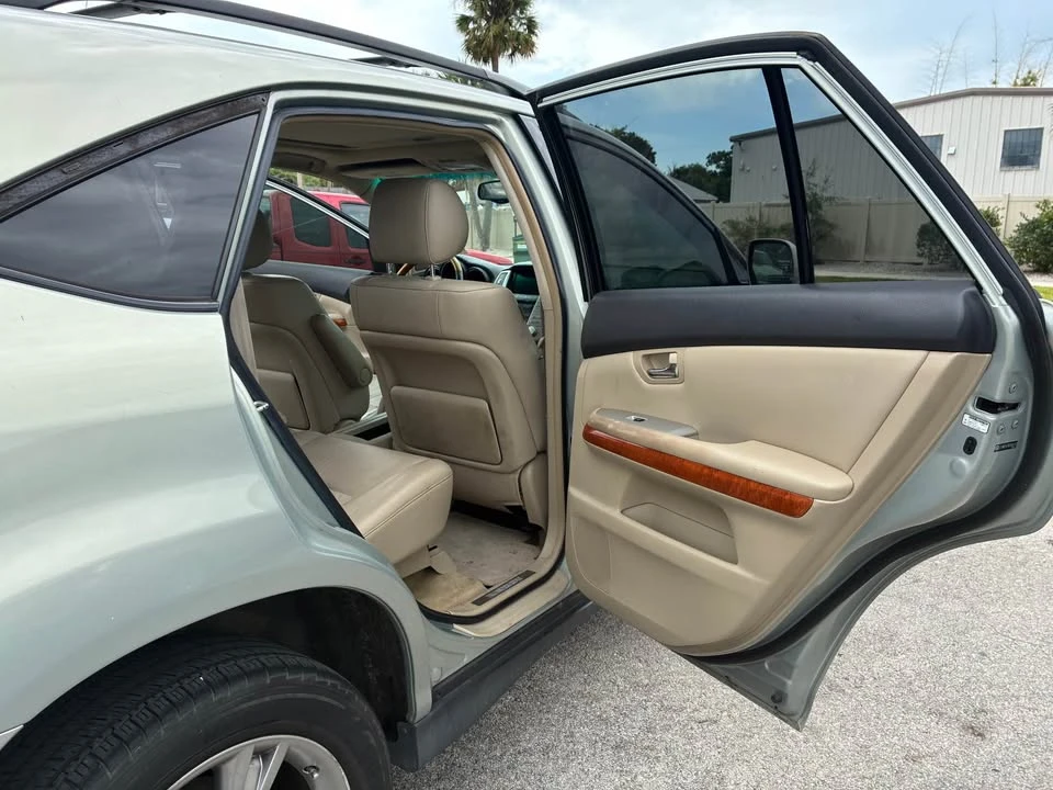 2006 Lexus RX 2nd Gen - Image 5 of 5