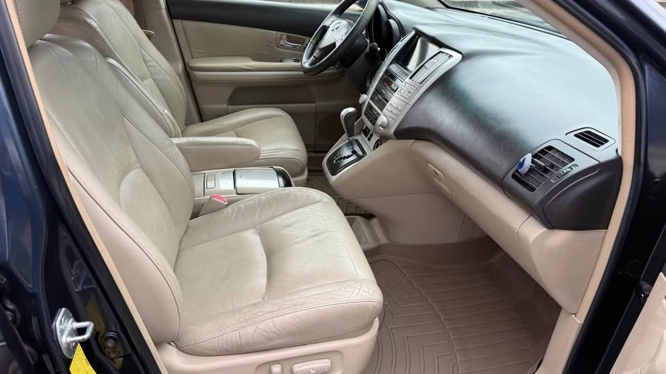 2006 Lexus RX 2nd Gen - Image 16 of 17
