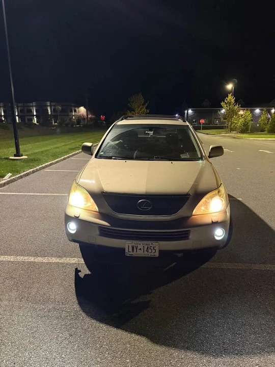 2006 Lexus RX 2nd Gen - Image 3 of 5