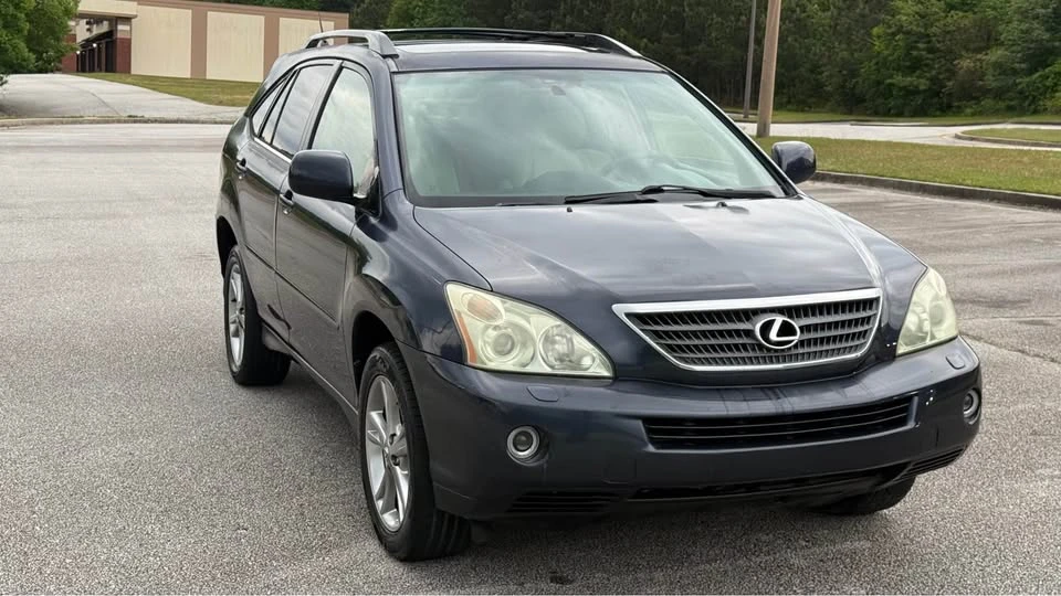2006 Lexus RX 2nd Gen - Image 3 of 17