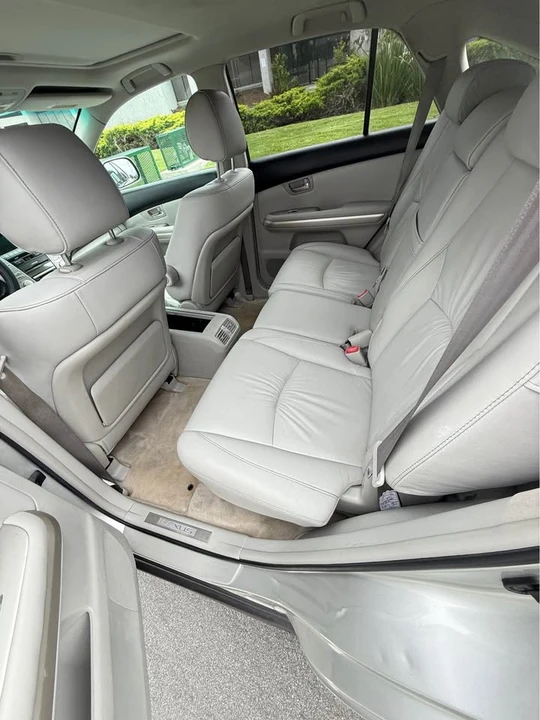 2006 Lexus RX 2nd Gen - Image 9 of 20